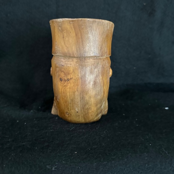 Oliv-Art, vintage hand carved vessel of a face. - Picture 3 of 6